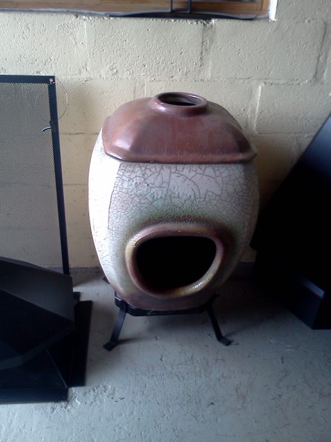 clay-fire-place-free-standing